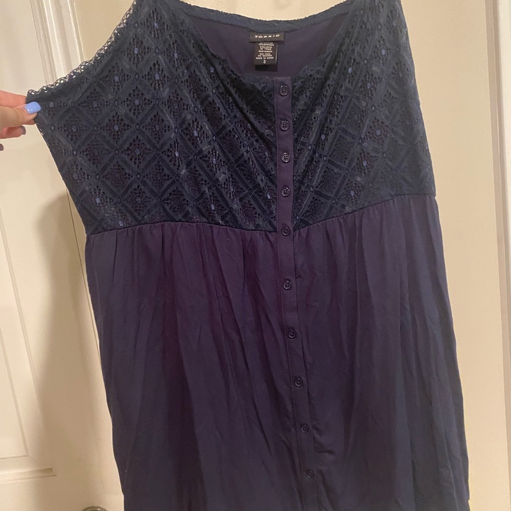 Torrid size 3 Navy blue tank top